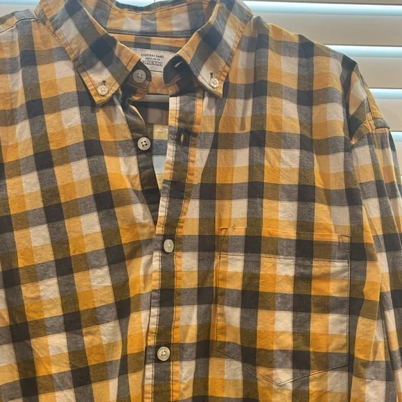 🌸3/$15🌸 Men’s Old Navy Button Down—Size XL - Picture 2 of 4